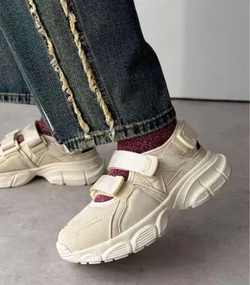 JaVa 성숙 캐주얼 업 벨크로 벌키 스니커즈 샌들 아이보리 M