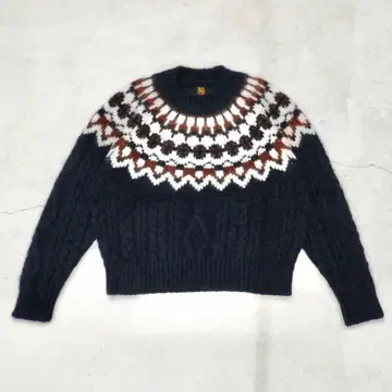 BATONER // MOHAIR NORDIC CREW NECK