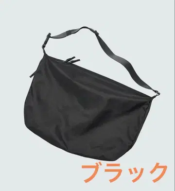 새상품 유니클로U 메신저 숄더백 블랙 UNIQLO U 1