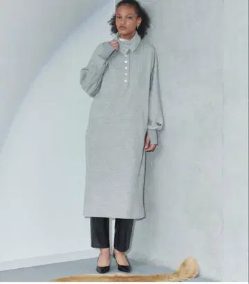 weakend. 맨투맨 원피스