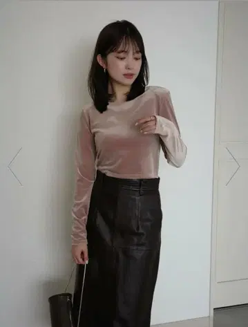 anuans () 벨로아 터치 롱 슬리브 상의