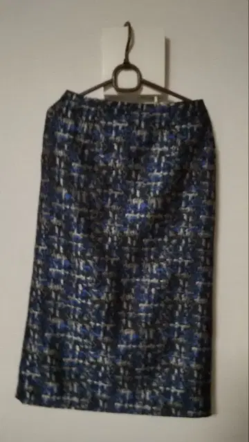 블루 계열 패턴 스커트 11/10까지