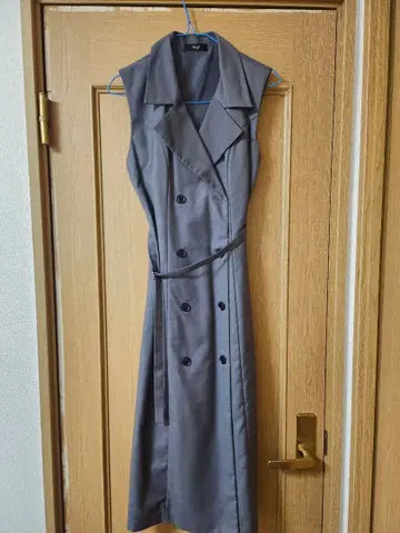 그레이 더블 브레스트 롱 베스트