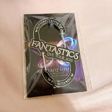 FANTASTICS 카라비너