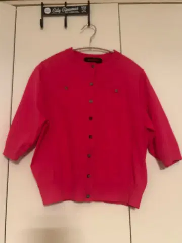 CABAN 핑크 반팔 상의