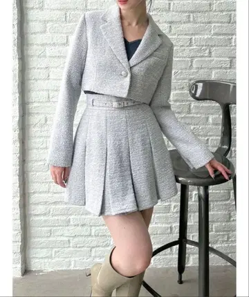 RESEXXY 트위드 크롭 자켓 블루