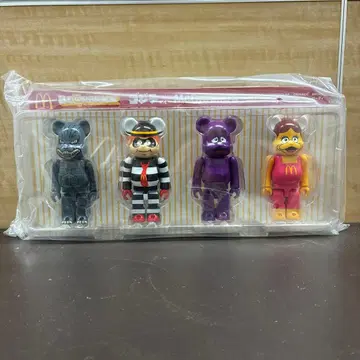 [ 새상품 미개봉 ] BE@RBRICK 고질라 피규어 4체 세트