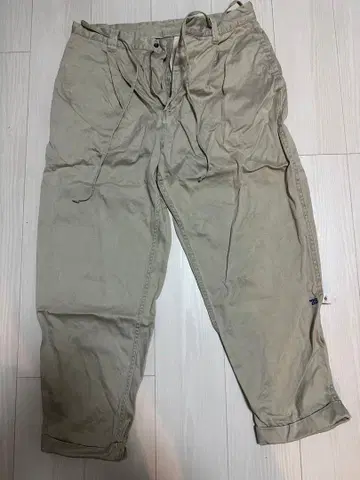 CAHLUMN 매거진 포켓 치노 팬츠