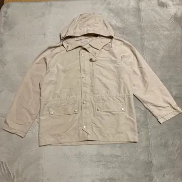 [클래식 엘프] 후드 부착 마운틴 파카 3L 베이지 앞면 포켓