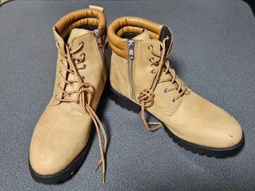 베이지 스웨이드 워크 부츠 지퍼 포함