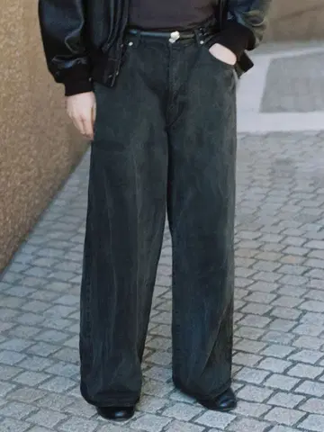 LIDNM CRACK WASHED BAGGY DENIM PANTS M