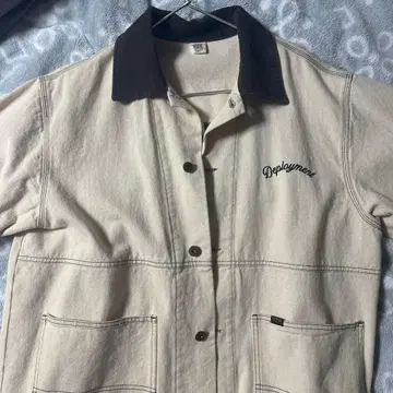 Deployment 자수 베이지 자켓