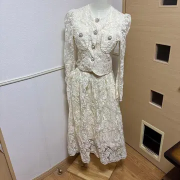 와일드 릴리 레이스 셋업