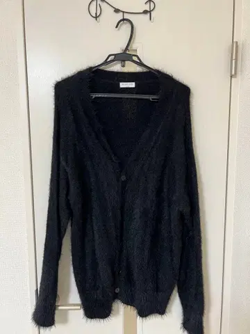 BROKEN BASE 블랙 가디건