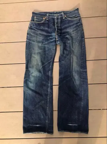 w34 THE FLAT HEAD 1015