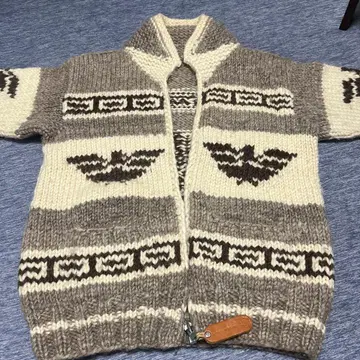 브라운 아이보리 스트라이프 니트 스웨터