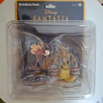 ULTRA DETAIL Figure MICKEYMOUSE & BROOM