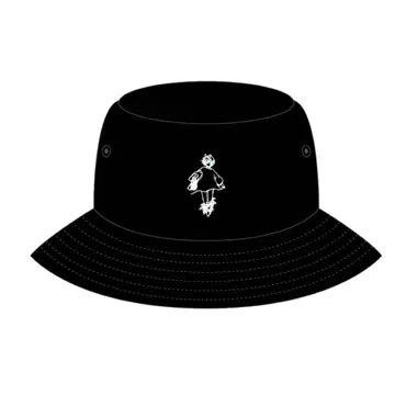 마후마후는 히키코모리라서 햇볕을 피하고 싶어 모자 햇