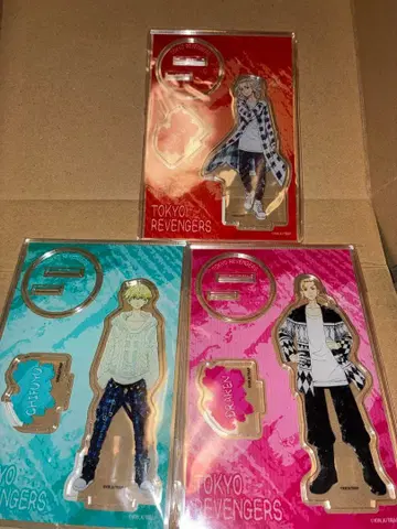 도쿄 리벤저스 아크릴 스탠드 3개 세트