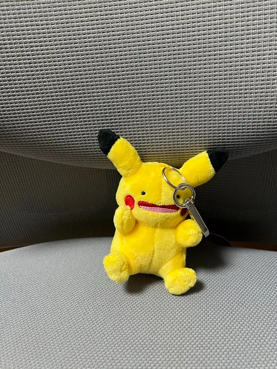 Pokémon Ditto transformed into Pikachu keychain