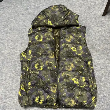 꽃무늬 후드 부착 다운 베스트