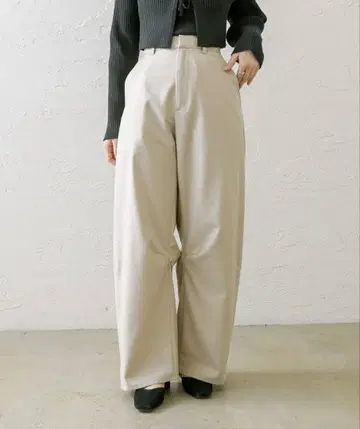 미스틱 커브 슬랙스 사이즈 2