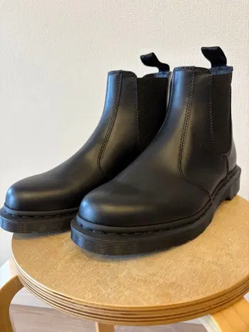 [ 미사용/새상품 ] 닥터마틴 MONO 2976 첼시 부츠 27 사이즈