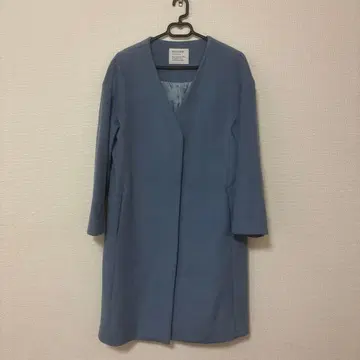 BAYFLOW 세련된 라이트 블루 롱 코트