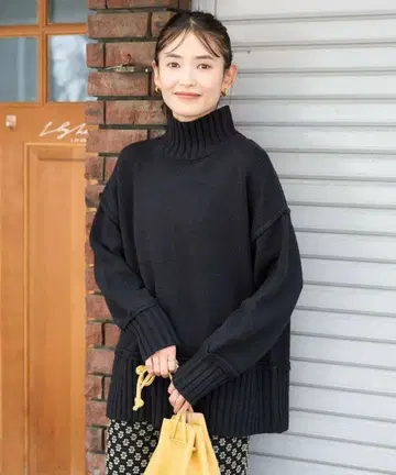 FREAK'S STORE 터틀 볼륨 니트