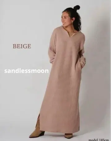 1회 착용 sandlessmoon 샌드레스문 베이지 니트 원피스