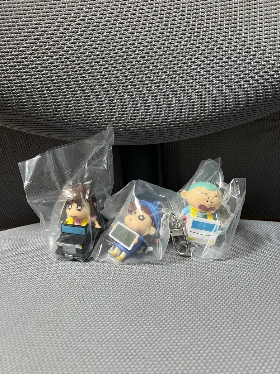 (Bulk Sale) Crayon Shin-chan Pencil Sharpener Figure + MBTI Keyring