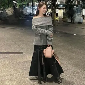 새상품급 [ Noble ] 샴브레이 타프타 머메이드 스커트 36