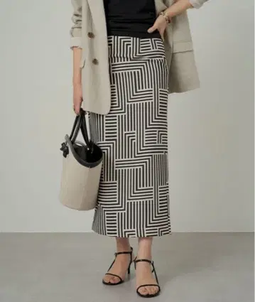 Loungedress 기하학 타이트 스커트