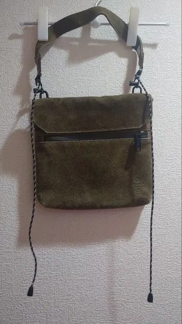 AS2OV 방수 스웨이드 숄더백