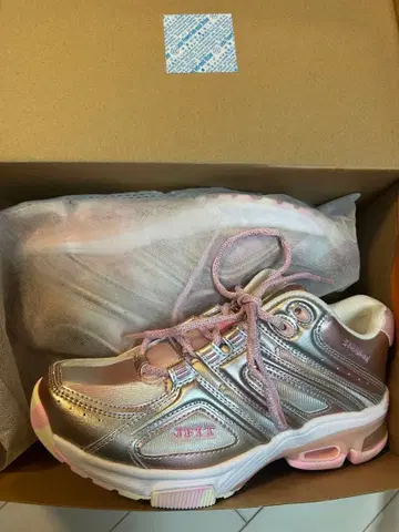 JFIT 실버 핑크 스니커즈 24cm