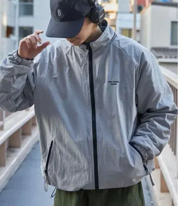 FFEIN 페인 2Way 리버서블 스탠드넥 블루종