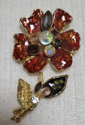 특급 주물 꽃 모양 브로치