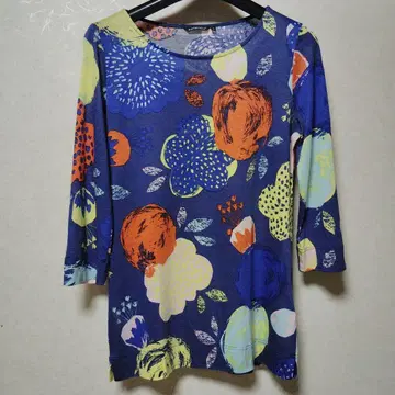 marimekko 꽃무늬 칠부 소매 티셔츠 XS 사이즈