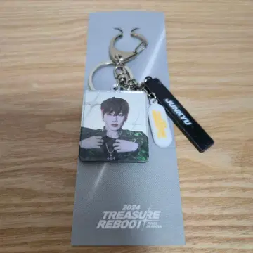 treasure 준규 REBOOT 서울콘 아크릴 키링