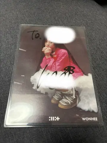 ILLIT 원희 사인 엽서