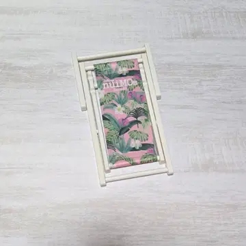 누이모즈 의자 소품