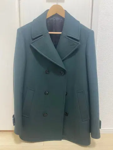 KNOTT 다크 그린 피 코트 TOMORROWLAND