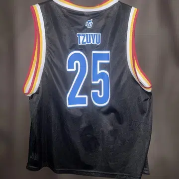 TWICE TZUYU 25번 메쉬 유니폼