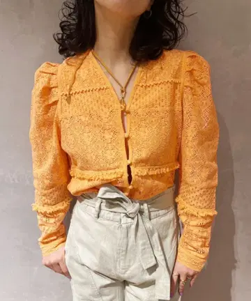 이에나 라부르클 레이스 블라우스