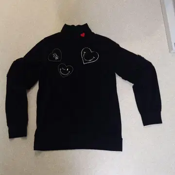 댄스 위드 드래곤의 풀오버