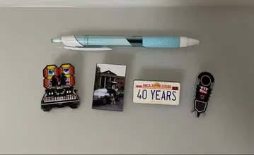 백투더퓨처 돈키 배지 BTTF 돈키호테 구매 혜택 핀