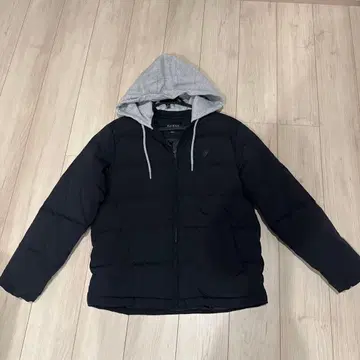 GUESS 다운 자켓
