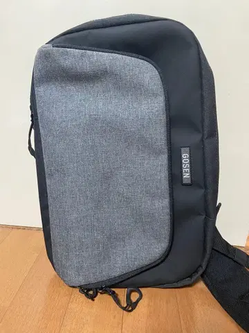 GOSEN 바디백 그레이