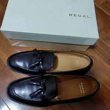 REGAL 태슬 로퍼 블랙