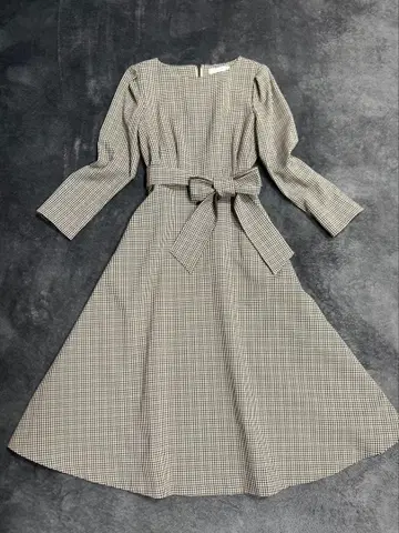 쿠튀르 브로치 롱 원피스 리본 벨트 포함